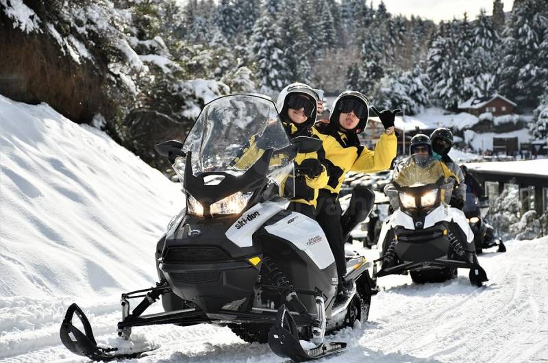 Snowmobile Cerro Catedral