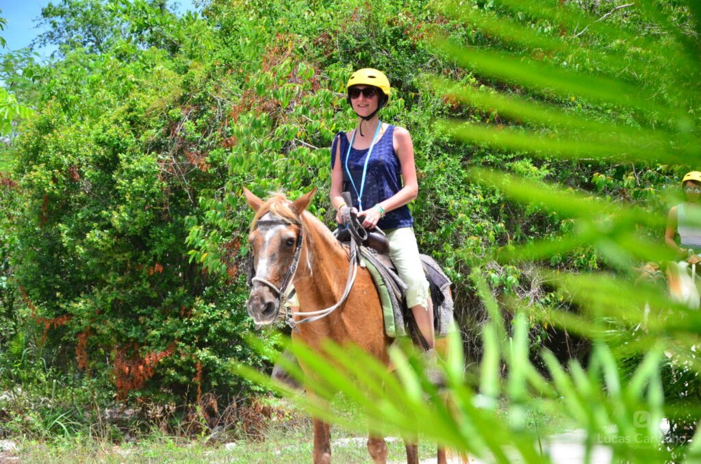 Passeio a Cavalo