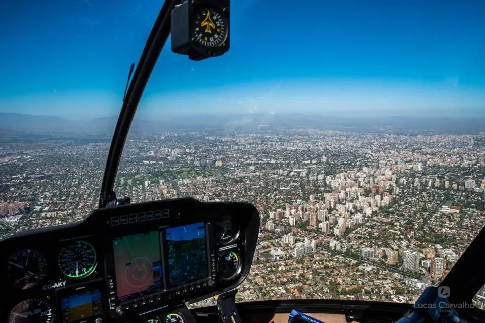 Tour de Helicóptero sobre Santiago foto 2