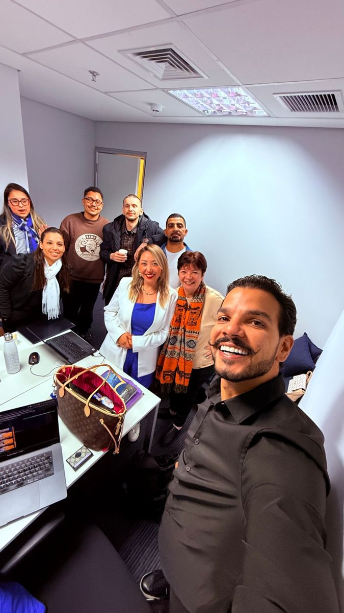 Equipe LC no escritório